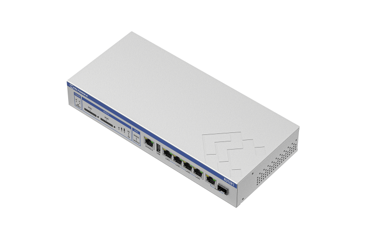 Teltonika RUTXR1 - ENTERPRISE RACK-MOUNTABLE SFP/LTE ROUTER